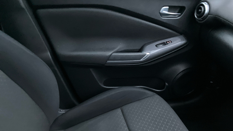 Nissan Juke 1.0 DiG-T 114 Acenta 5dr Petrol Hatchback